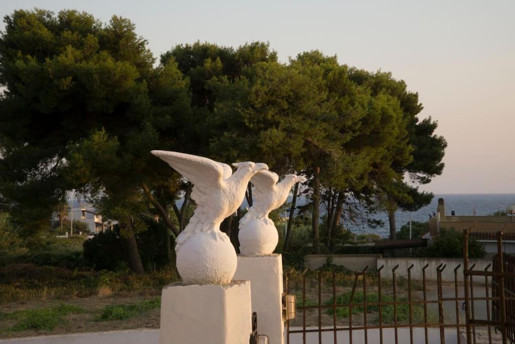 Villa Ada Leporano Buitenkant foto