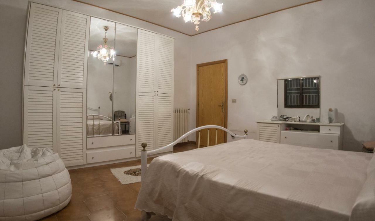Villa Ada Leporano Buitenkant foto